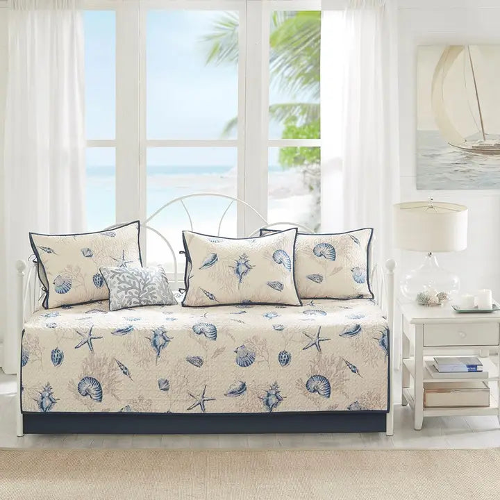 6-Piece Coastal Guest Room Daybed Bedding Set