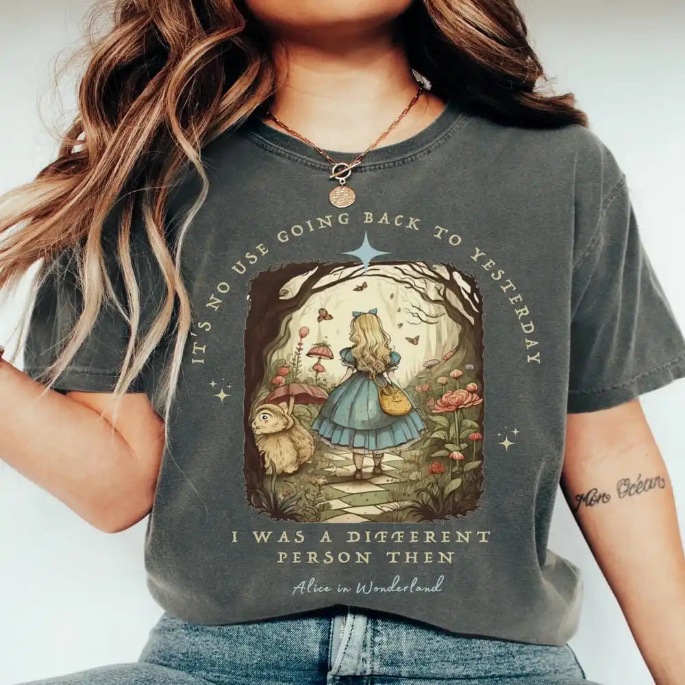 Vintage Alice in Wonderland Women's Shirt
