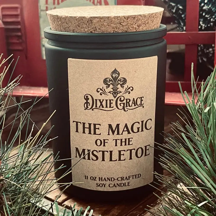 The Magic of the Mistletoe - 11 oz Glass Candle - Cotton Wick