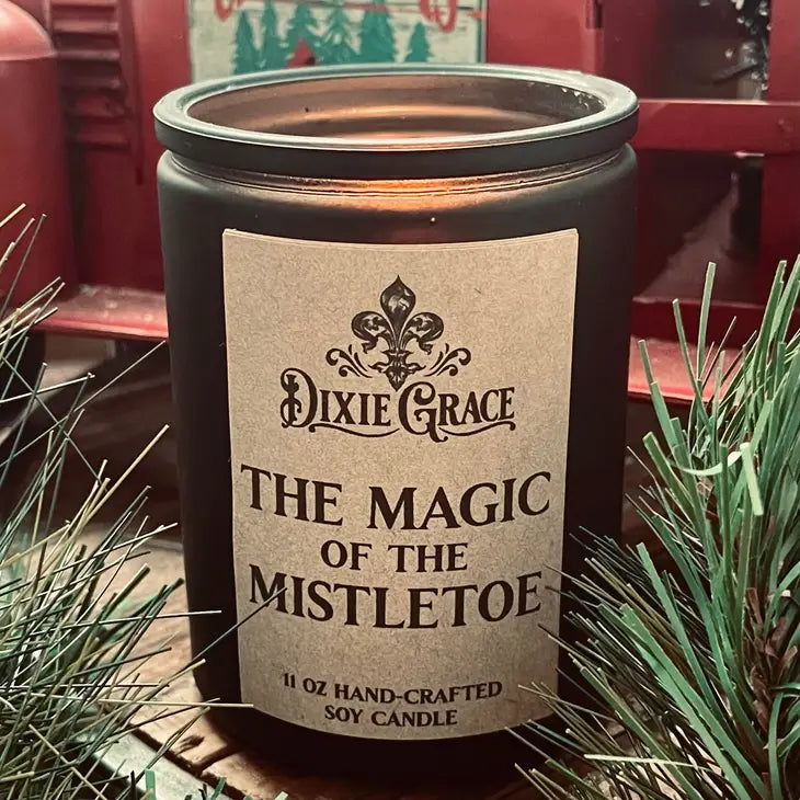 The Magic of the Mistletoe - 11 oz Glass Candle - Cotton Wick