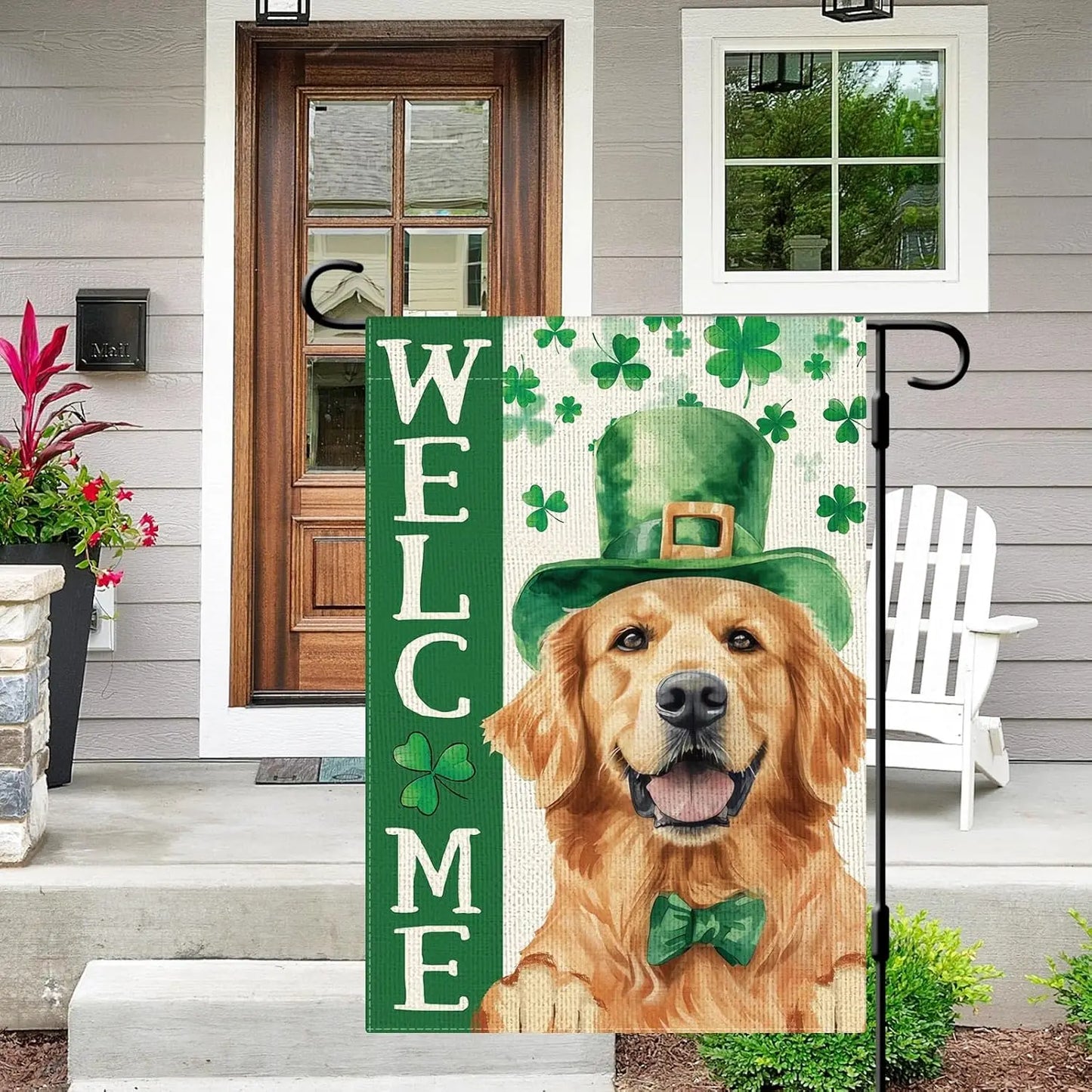 St. Patrick’s Day Golden Retriever Garden Flag – Welcome Shamrock Dog Flag