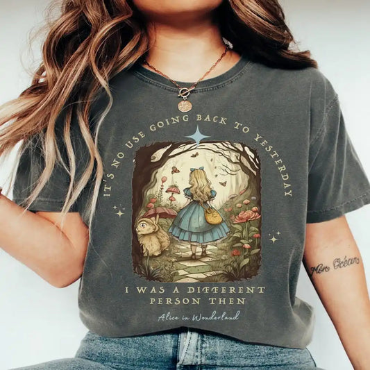 Vintage Alice in Wonderland Women's Shirt