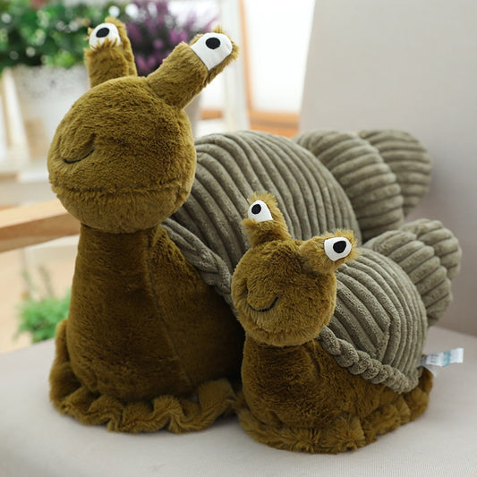 Plush Toy Snail - The Perfect Companion for Playtime!